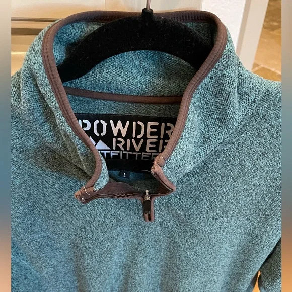 Powder River Women’s Pullover - Picture 2 of 4